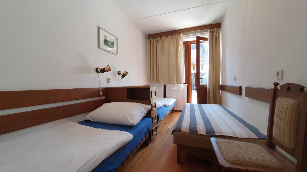 Harmonia Apartmanhaz Balatonlelle Exterior photo